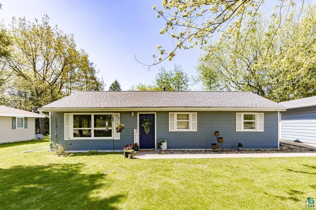 2006 Washington Avenue Cloquet MN 55720