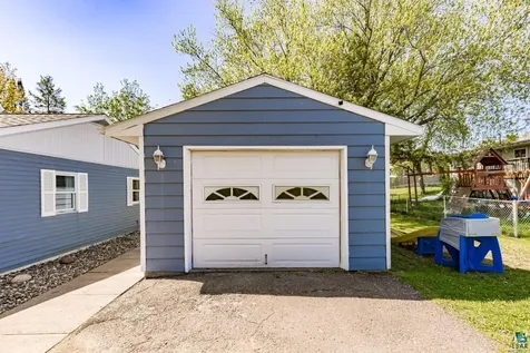 2006 Washington Avenue Cloquet MN 55720