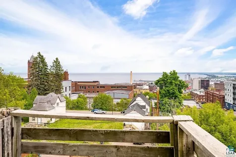 24 W 5th Street Duluth MN 55806