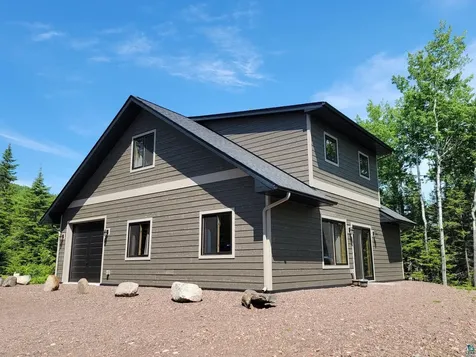 1038 W 3rd Avenue Grand Marais MN 55604