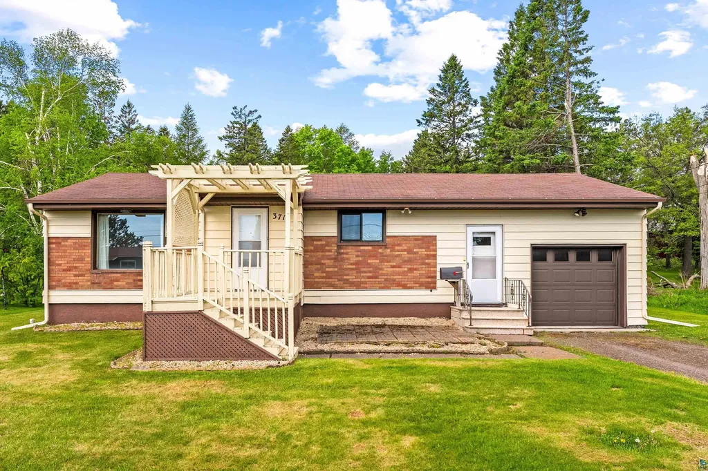3717 Haines Road Hermantown MN 55811