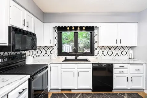 2401 W 23rd Street Duluth MN 55811