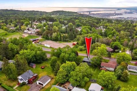 2401 W 23rd Street Duluth MN 55811