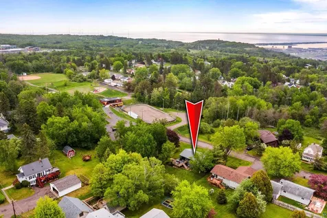 2401 W 23rd Street Duluth MN 55811