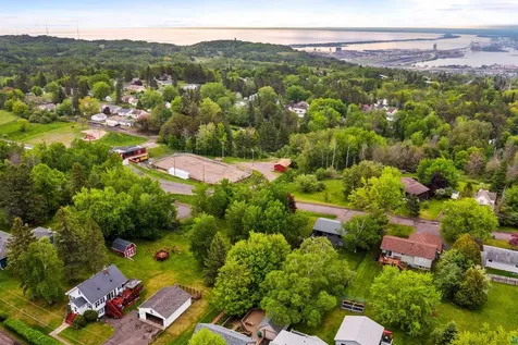 2401 W 23rd Street Duluth MN 55811