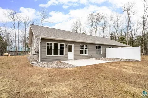 3134 Maple Drive Cloquet MN 55720