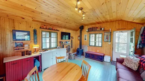 4635 Highway 61 E Hovland MN 55604