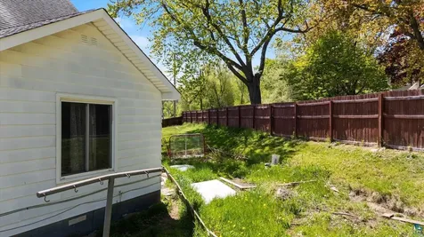 5911 Elinor Street Duluth MN 55807