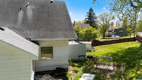 5911 Elinor Street Duluth MN 55807