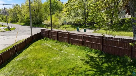 5911 Elinor Street Duluth MN 55807