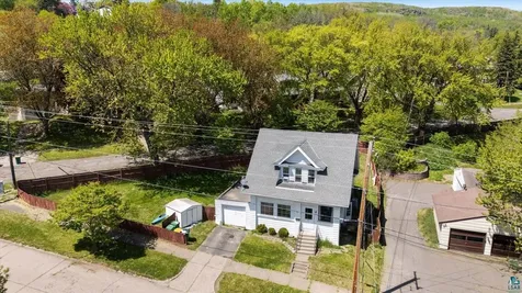 5911 Elinor Street Duluth MN 55807