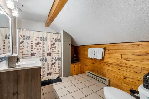 4982 Lorendale Road Duluth MN 55811