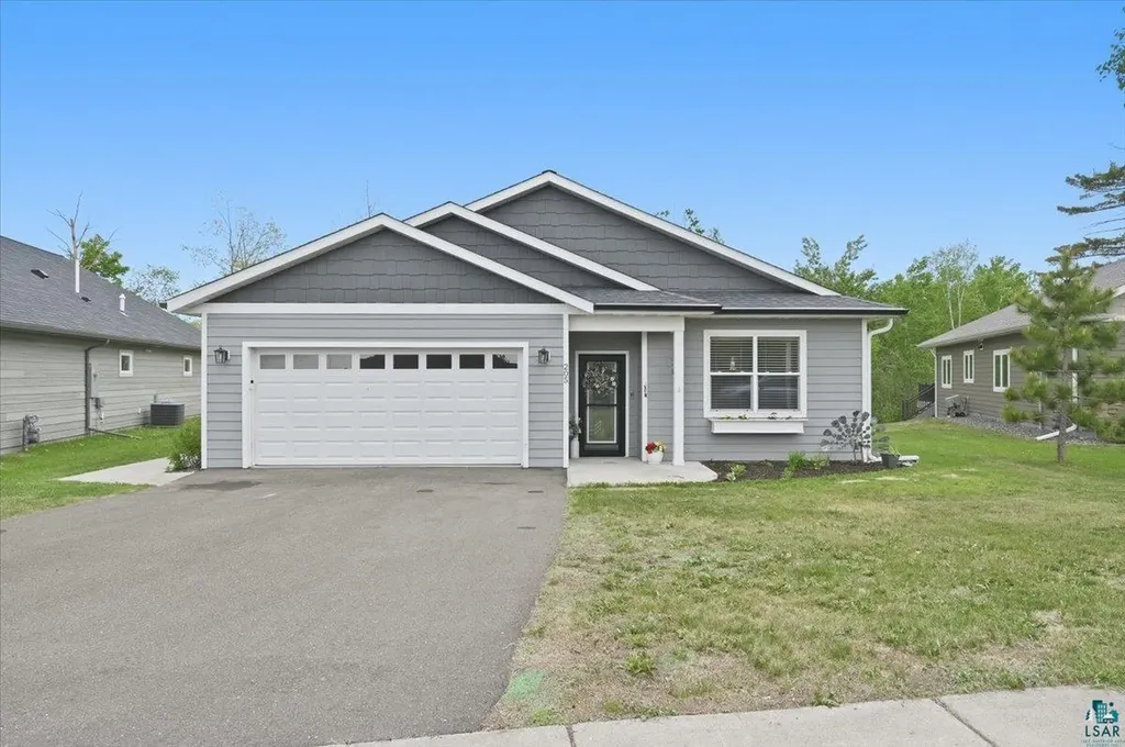 205 Coffee Creek Boulevard Duluth MN 55811