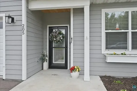 205 Coffee Creek Boulevard Duluth MN 55811