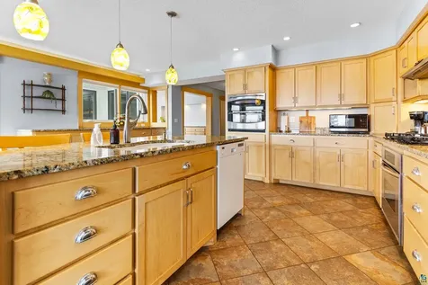 5163 Greenwood Road Duluth MN 55804