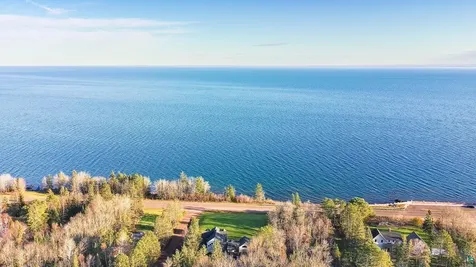 5163 Greenwood Road Duluth MN 55804