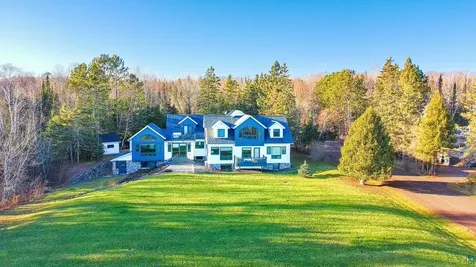 5163 Greenwood Road Duluth MN 55804