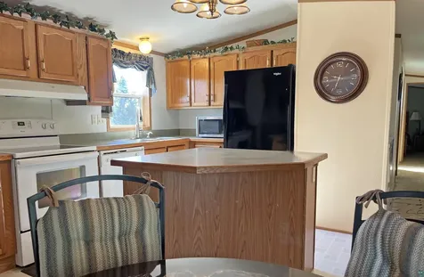 16 Kalmia Drive Duluth MN 55810