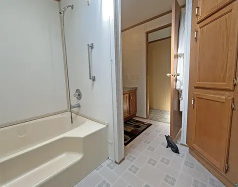 16 Kalmia Drive Duluth MN 55810