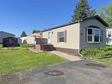 16 Kalmia Drive Duluth MN 55810