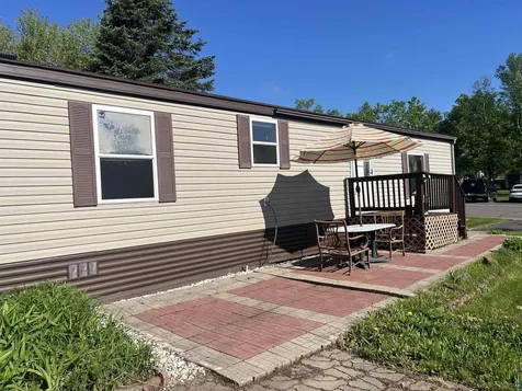 16 Kalmia Drive Duluth MN 55810
