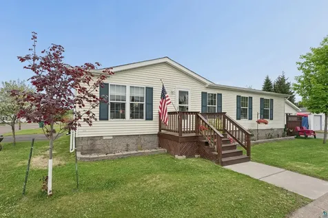 16 Magnolia Drive Duluth MN 55810