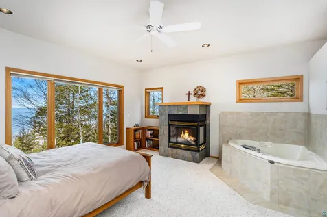 20 Big Bay Point Hovland MN 55606