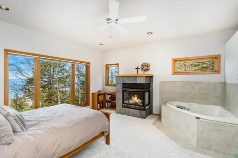 20 Big Bay Point Hovland MN 55606