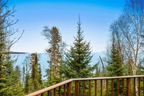 20 Big Bay Point Hovland MN 55606