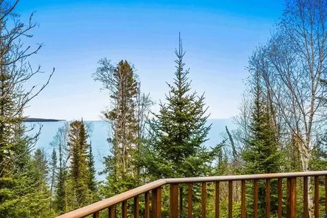 20 Big Bay Point Hovland MN 55606
