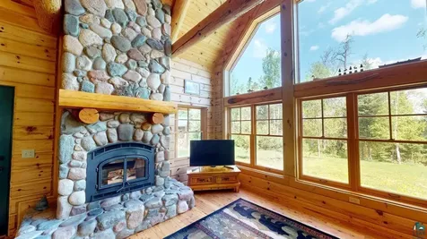 48 Wolf Point Trail Grand Marais MN 55604