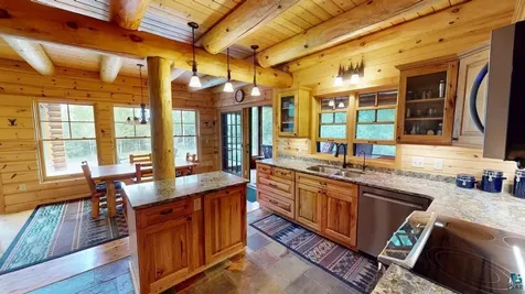 48 Wolf Point Trail Grand Marais MN 55604