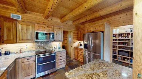 48 Wolf Point Trail Grand Marais MN 55604
