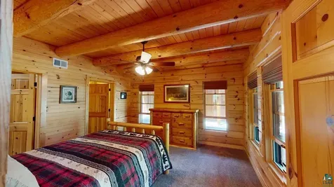 48 Wolf Point Trail Grand Marais MN 55604