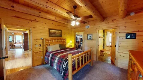 48 Wolf Point Trail Grand Marais MN 55604