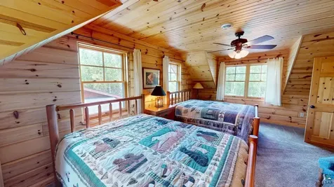 48 Wolf Point Trail Grand Marais MN 55604