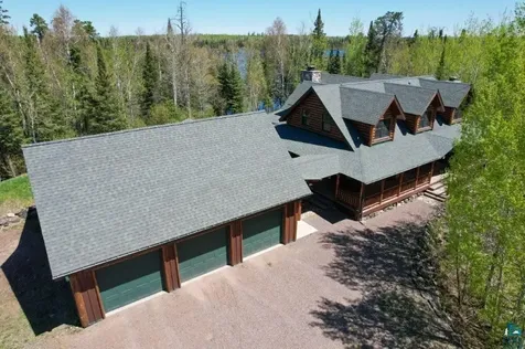 48 Wolf Point Trail Grand Marais MN 55604