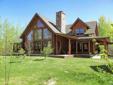 48 Wolf Point Trail Grand Marais MN 55604