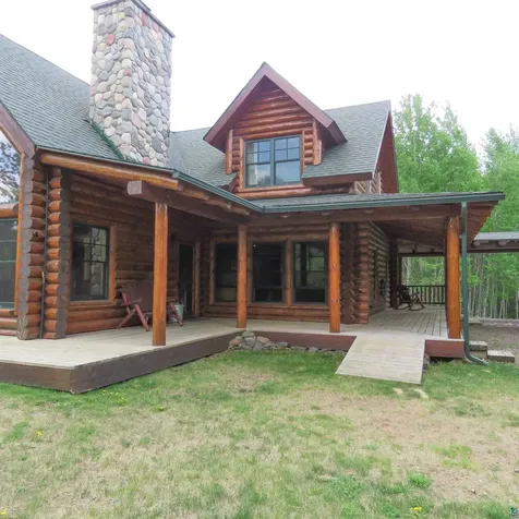 48 Wolf Point Trail Grand Marais MN 55604