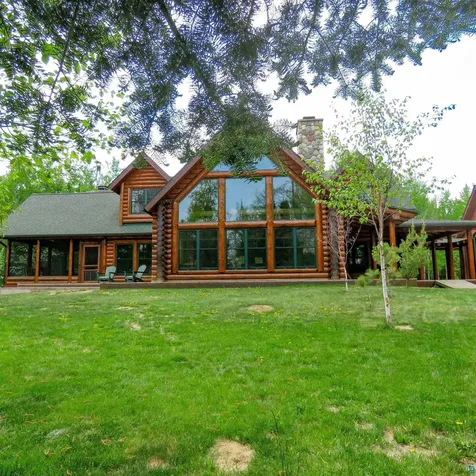 48 Wolf Point Trail Grand Marais MN 55604