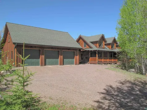 48 Wolf Point Trail Grand Marais MN 55604