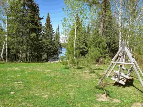 48 Wolf Point Trail Grand Marais MN 55604