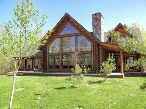 48 Wolf Point Trail Grand Marais MN 55604