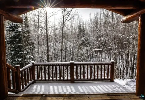 48 Wolf Point Trail Grand Marais MN 55604