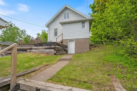 1428 Fern Avenue Duluth MN 55805