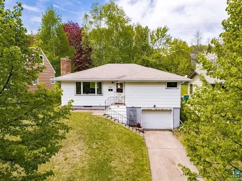 2627 W 15th Street Duluth MN 55806