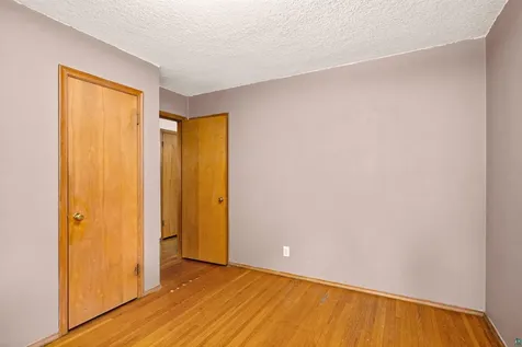 2627 W 15th Street Duluth MN 55806