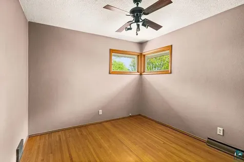 2627 W 15th Street Duluth MN 55806