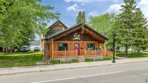955 E Sheridan Street Ely MN 55731