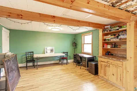 955 E Sheridan Street Ely MN 55731